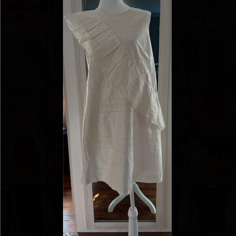 Ted Baker Elegant Cream Dress